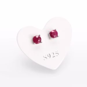 rubin uhani srebrni facetirani 4 mm